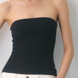 Aritzia contour tube top black. XS